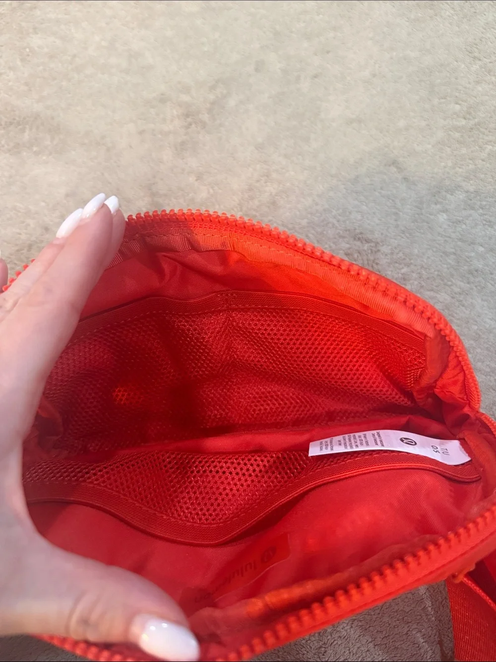 lululemon athletica sleek bright